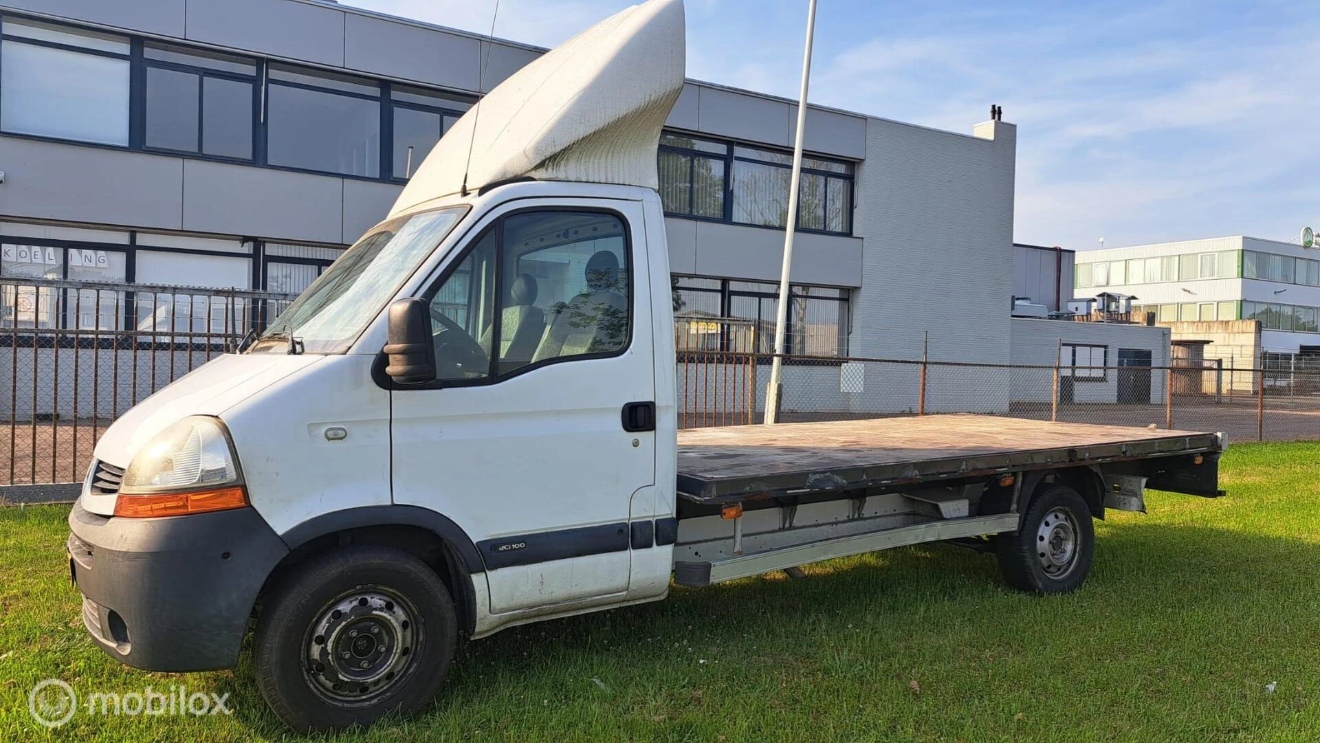 Renault Master 2008 - bestel T35 2.5 dCi L3H1 afbeelding 4