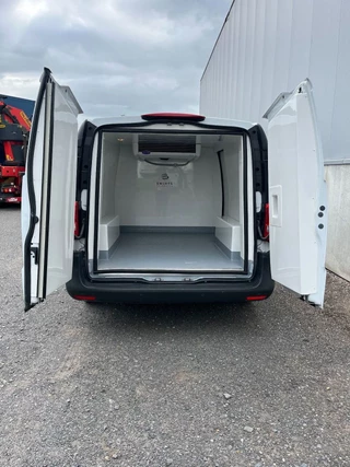 Mercedes-Benz Vito 2022 - 114 CDI*Nachtkoeling*Vriezen-18°*Achteruitrijcamera*Attention Assist immagine 9