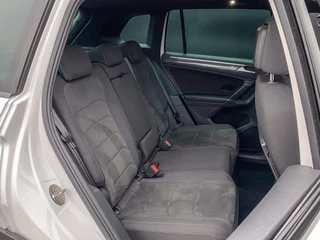 Volkswagen Tiguan 2018 - 1.4 TSI ACT 150PK DSG Highline Business R image 16