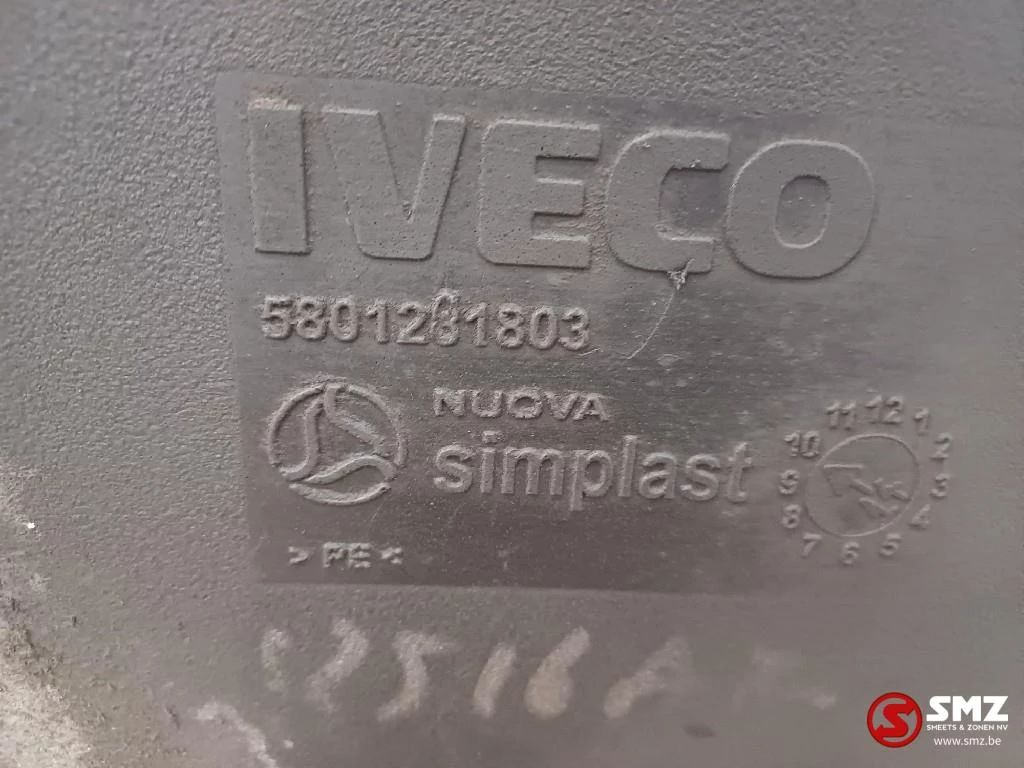 Iveco 2014 - Occ AdBlue tank Iveco obrázek 4