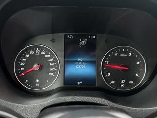 Mercedes-Benz Sprinter 2022 - 317 CDI 170 PK 3.5T RWD / L2H2 / AUTOMAAT / 270 A DEUREN / AIRCO / CRUISE / APPLE CARPLAY / 3-ZITS / CAMERA obrazek 11