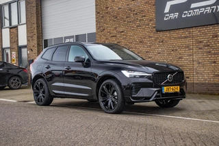 Volvo XC60 2024 - 2.0 T6 Plug-in hyb.AWD Ultra Dark, BTW, Pano, H&K image 8