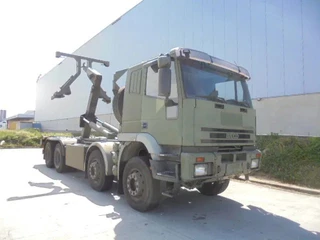 Iveco EuroTrakker 410 E37H