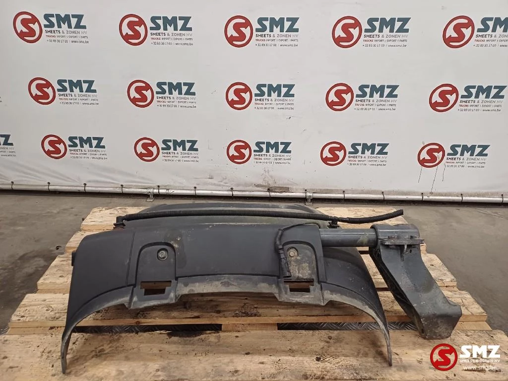 DAF 2016 - Occ spatbord + spatbordsteun linksachteraan DAF obrázek 2