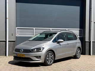 Volkswagen Golf Sportsvan 2017 - 1.2 TSI Highline bj.2017 Pano|Navi|Trekhaak. afbeelding 1