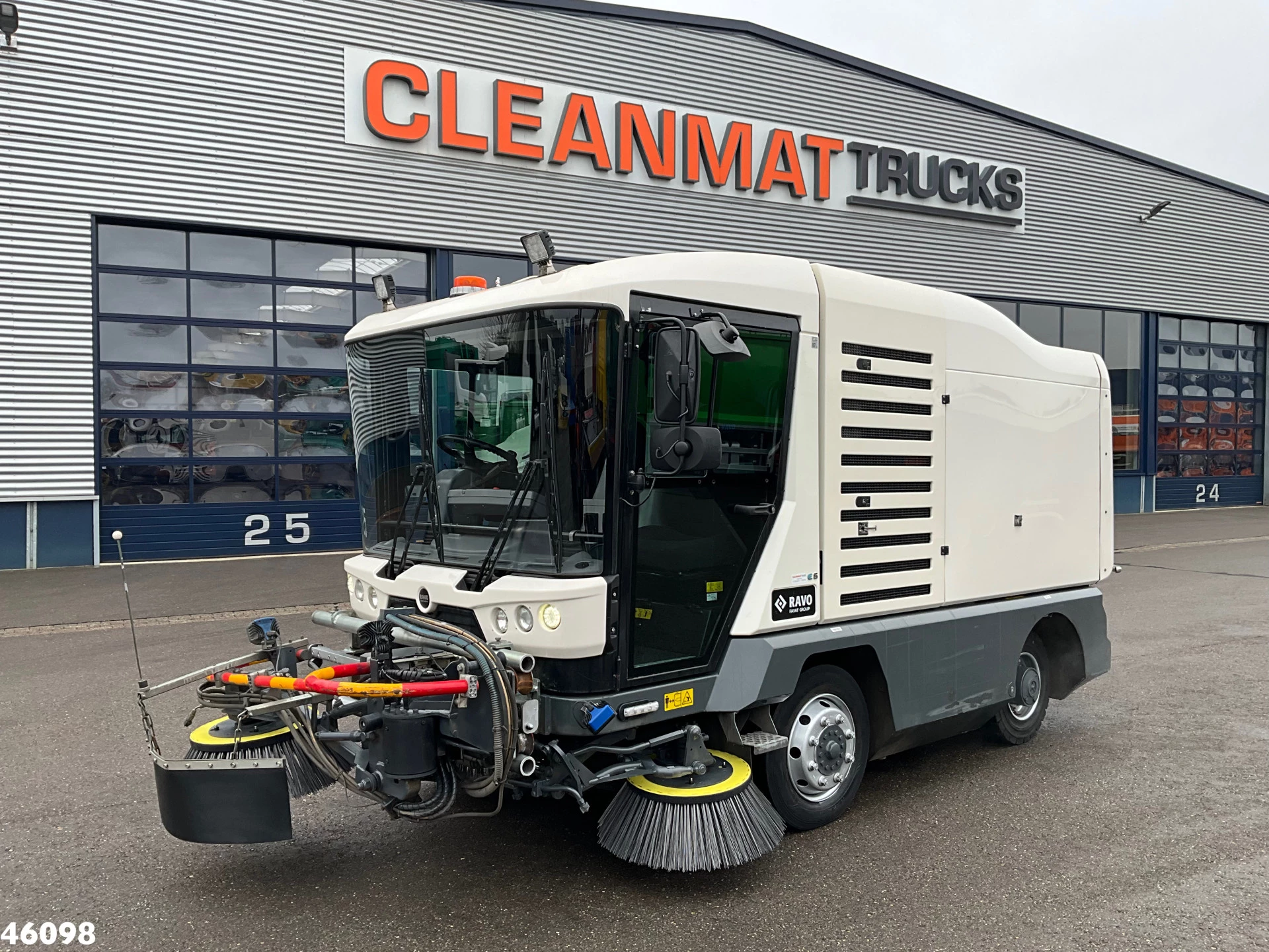 Ravo 540 CD Euro 6 with 3-rd brush 2018 image 3