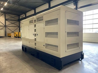 Cummins 2026 - QSZ13-G13 - 550 kVA Generator - DPX-19846 image 3 thumbnail