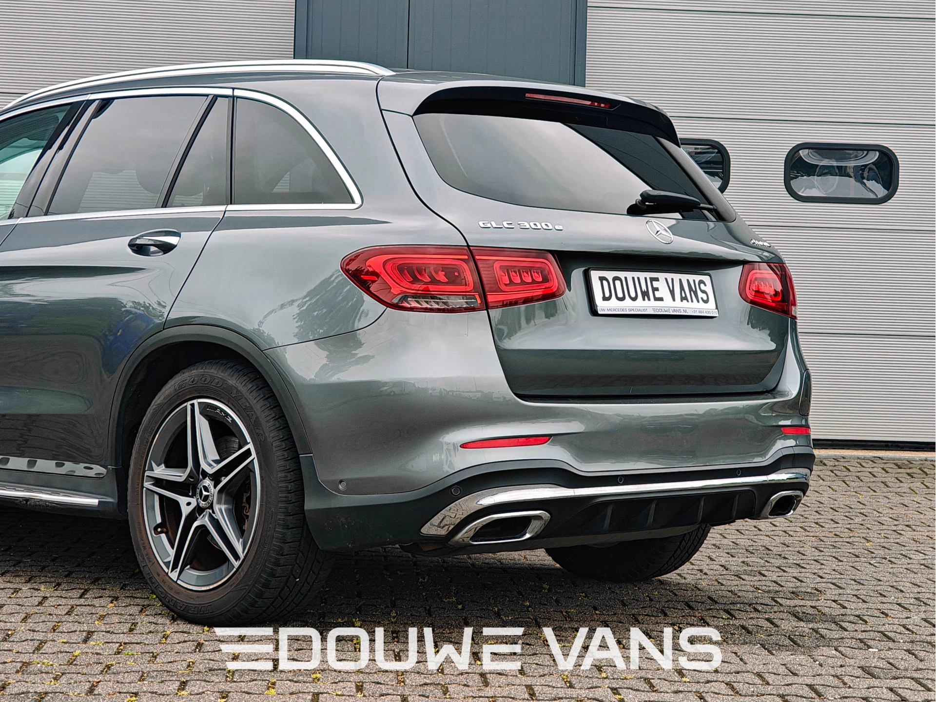 Mercedes-Benz GLC 2020 - 300e 4MATIC Panorama Burmester 360 Camera afbeelding 9