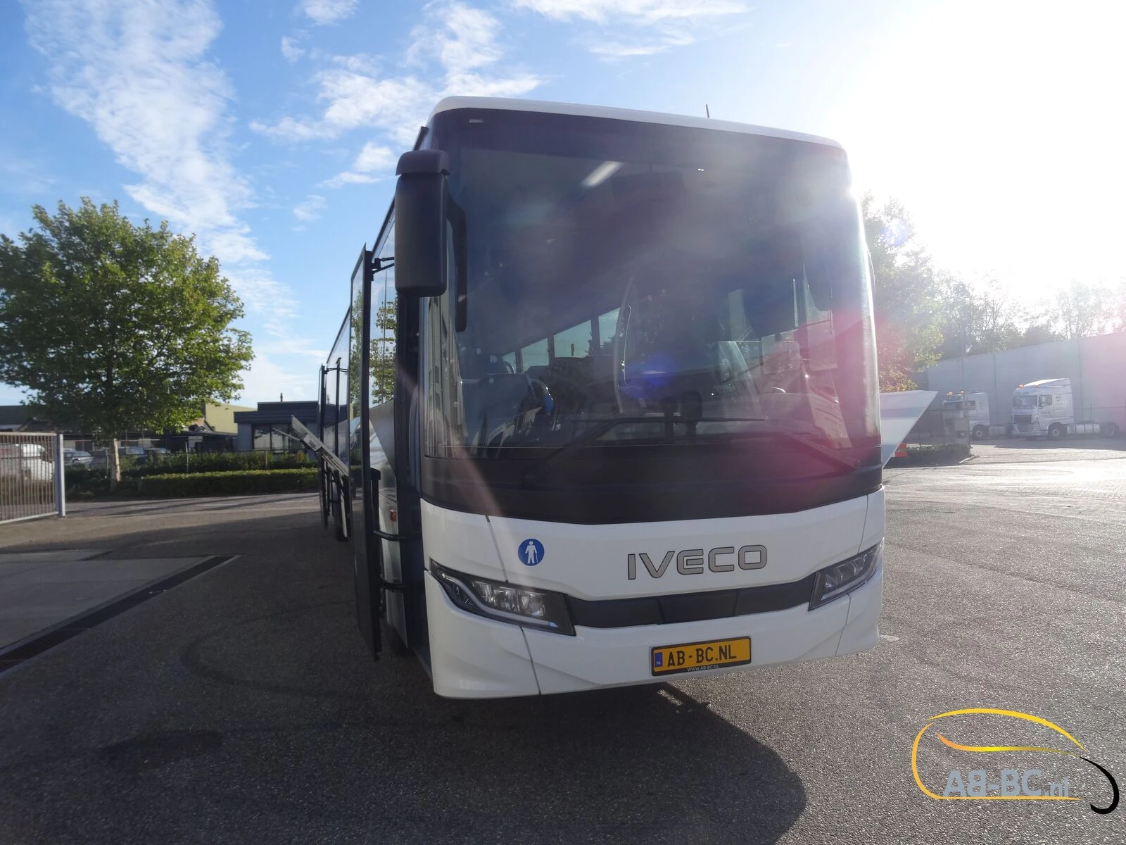 Iveco New 13 MTR Crossway 61 seats ADAS afbeelding 13