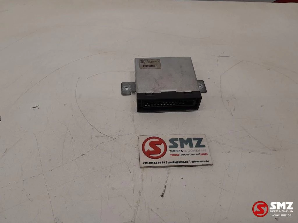 Renault 1997 - Occ ECU ECAS regeleenheid Renault afbeelding 1
