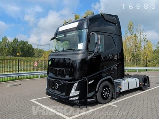 Volvo FH 2024 - 500 4x2 MEGA te koop