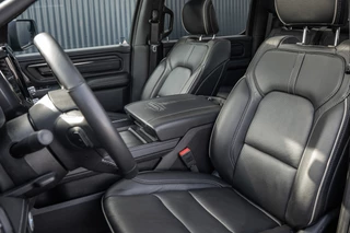 Dodge Ram 1500 2024 - 1500 LIMITED 5.7L V8 | 1e Eigenaar | Head up | Luchtvering | Rambox | Split Tailgate | Pano | Harman / Kardon изображение 12