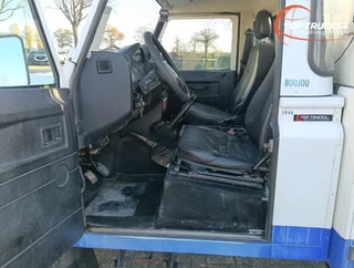 Land Rover Defender 2011 - 130 imagen 7