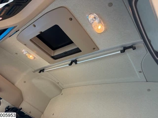 Mercedes-Benz Actros 2019 - 1848 EURO 6, Retarder, Hydrauliek, Standairco image 9
