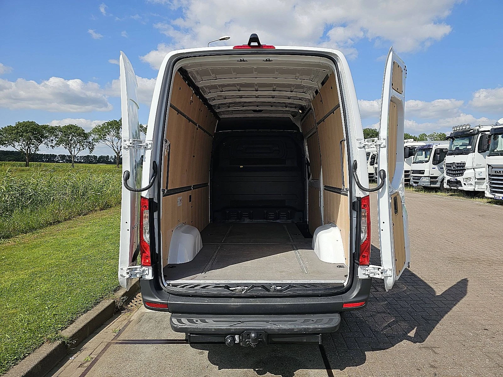 Mercedes-Benz Sprinter 2024 - 317 immagine 12