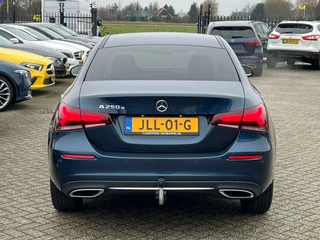 Mercedes-Benz A-Class 2020 - 250e AUT8 Premium LEDER SFEER KEY-LESS GO MULTIBEAM 360-CAMERA TREKHAAK bild 4