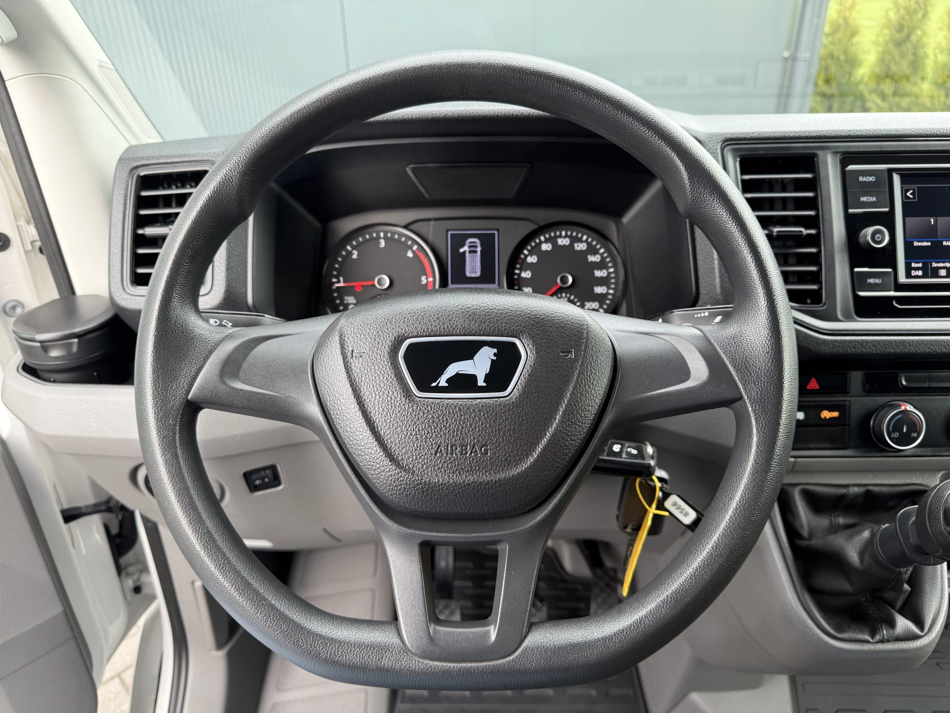 MAN TGE 2023 - 35 2.0 TDI 140 PK L5H3 / SUPER MAXI / 53.776 KM !! / CAMERA / APPLE CARPLAY / ANDROID AUTO zdjęcie 13