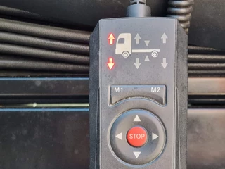 Mercedes-Benz Actros 2023 - 2663 Gigaspace 6x2 - Retarder - 4.90 WB - Full air - 630HP! - Leather obrazek 22