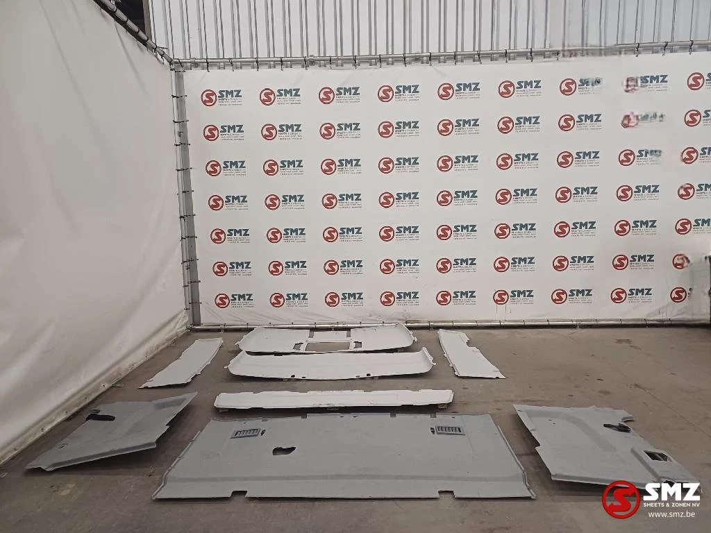 Renault 2022 - Occ cabinebekledingsset Renault afbeelding 1