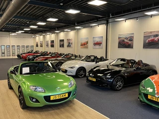 Mazda MX-5 2011 - NC Roadster Coupe 2.0i Karai Nr. 142/200 160PK Airco Bose Xenon Recaro Cruise obrazek 29