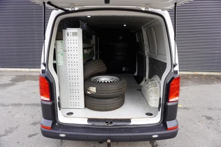 Volkswagen Transporter 2021 - 150pk Automaat L2H1 2x Schuifdeur Achterklep Apple carplay Camera Trekhaak ACC Cruise control Standkachel zdjęcie 3 miniatura