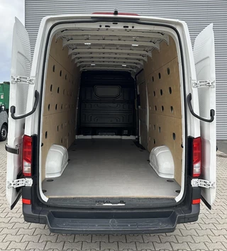 Volkswagen Crafter 2023 - 35 2.0 TDI L4H2 Automaat 140 PK zdjecie 10