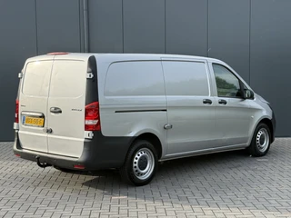Mercedes-Benz Vito 2020 - 114 CDI 136 PK AUTOMAAT / L2H1 / 1e EIG. / CAMERA / CRUISE / TREKHAAK / AIRCO / NAVI afbeelding 3 miniatuur
