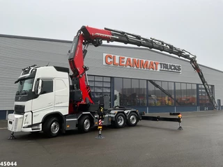 Volvo FH 2023 - 540 8x2 Fassi 145 Tonmeter laadkraan + Fly-JIb Just 7.187 Km! Demo voertuig! te koop