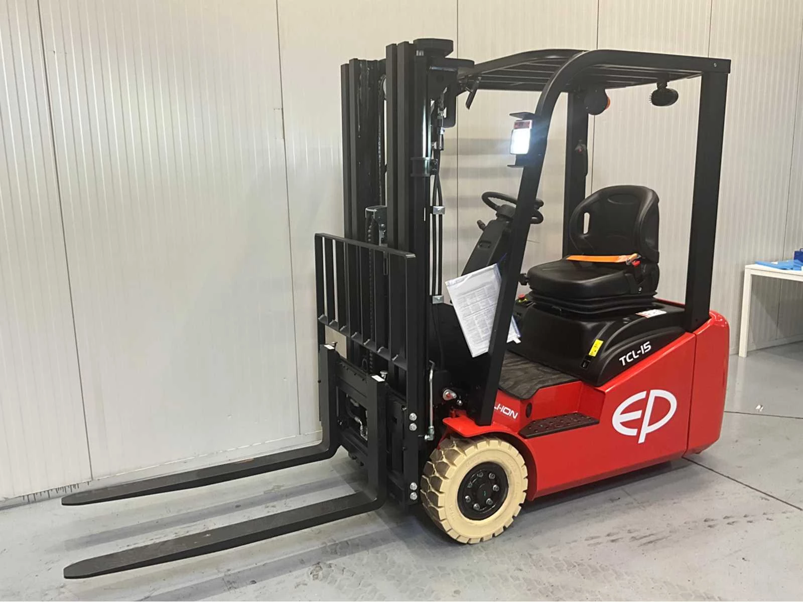 Ep 2026 - TCL152 - 4,5M Triplex - Freelift - Sideshift afbeelding 1