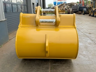 Caterpillar CAT 349 BUCKET TB linkage (66-IN X 2.81-CU M,7 teeth) 2025 - N/A image 4