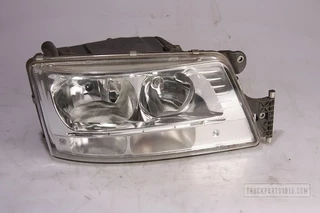 MAN TGX - 81251016688 Koplamp Re. immagine 1