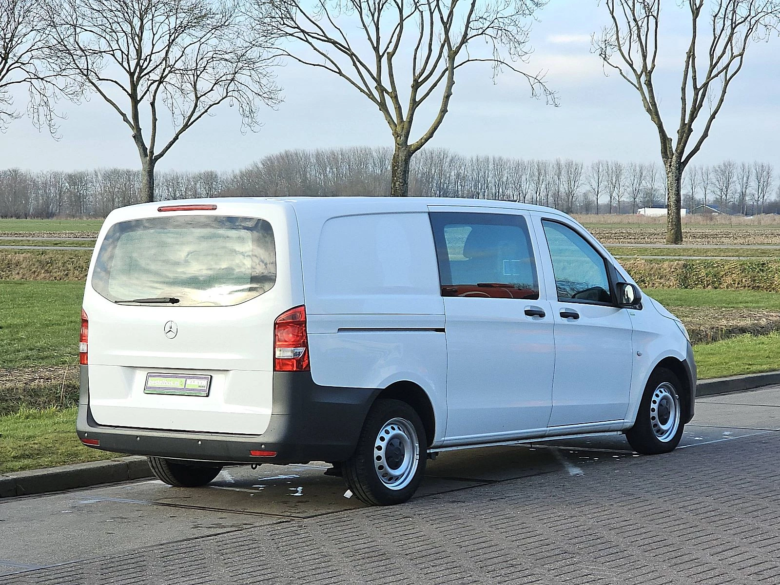 Mercedes-Benz Vito 2019 - 114 zdjęcie 3
