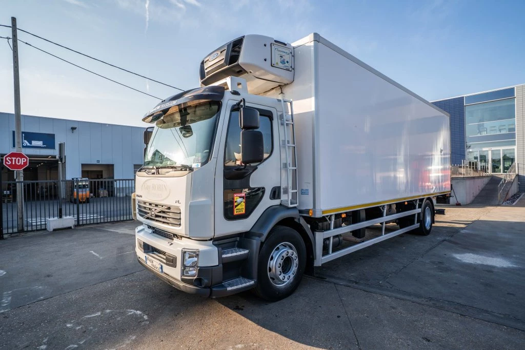 Volvo 2013 - FLH 290 +CARRIER obrázek 1
