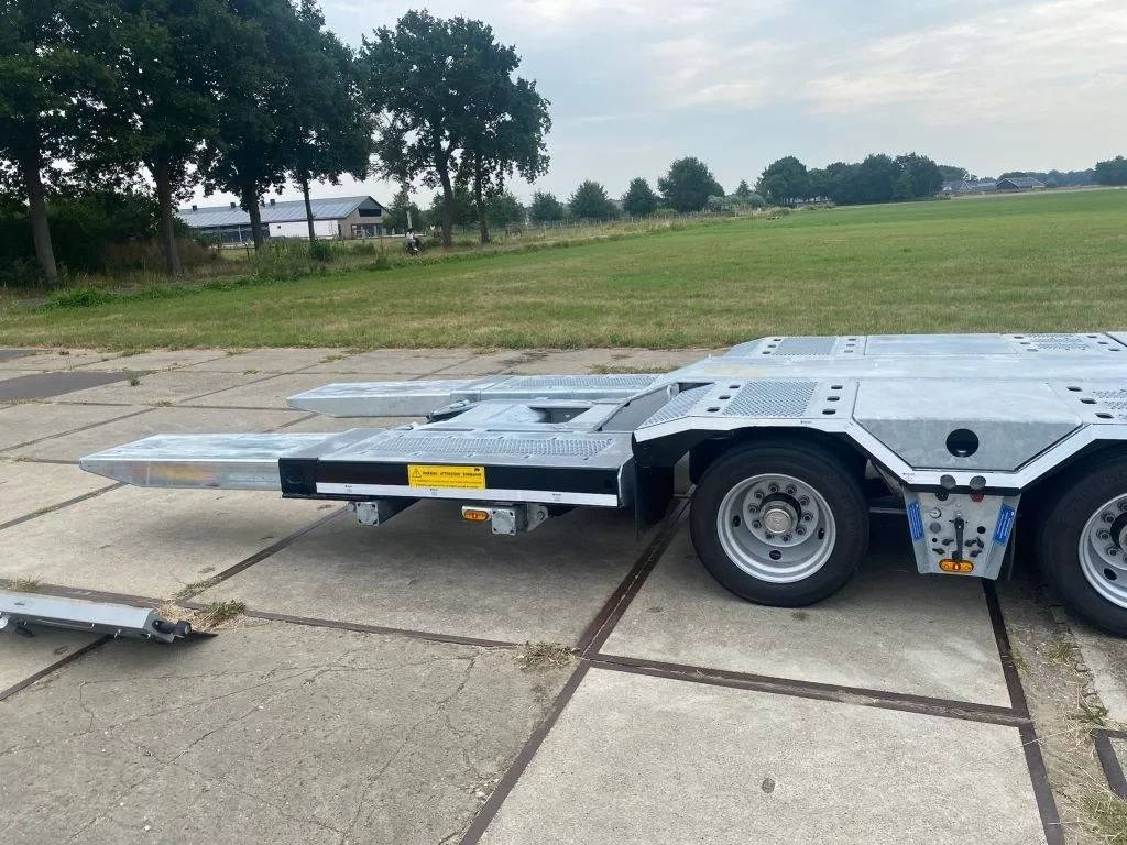 VTR 2023 - BULL / VTR | TRUCK - MACHINE TRANSPORTER | STEERING AXLE | EXTENSION 3000 + 1200 MM zdjęcie 6