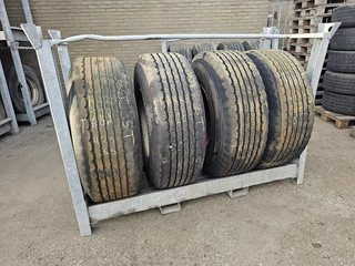 BRIDGESTONE R 164 \ TRAILERBAND | 425/65 R 22.5| 4 STUKS | 12-12-8-5 MM PROFIEL| 2010 - N/A image 2