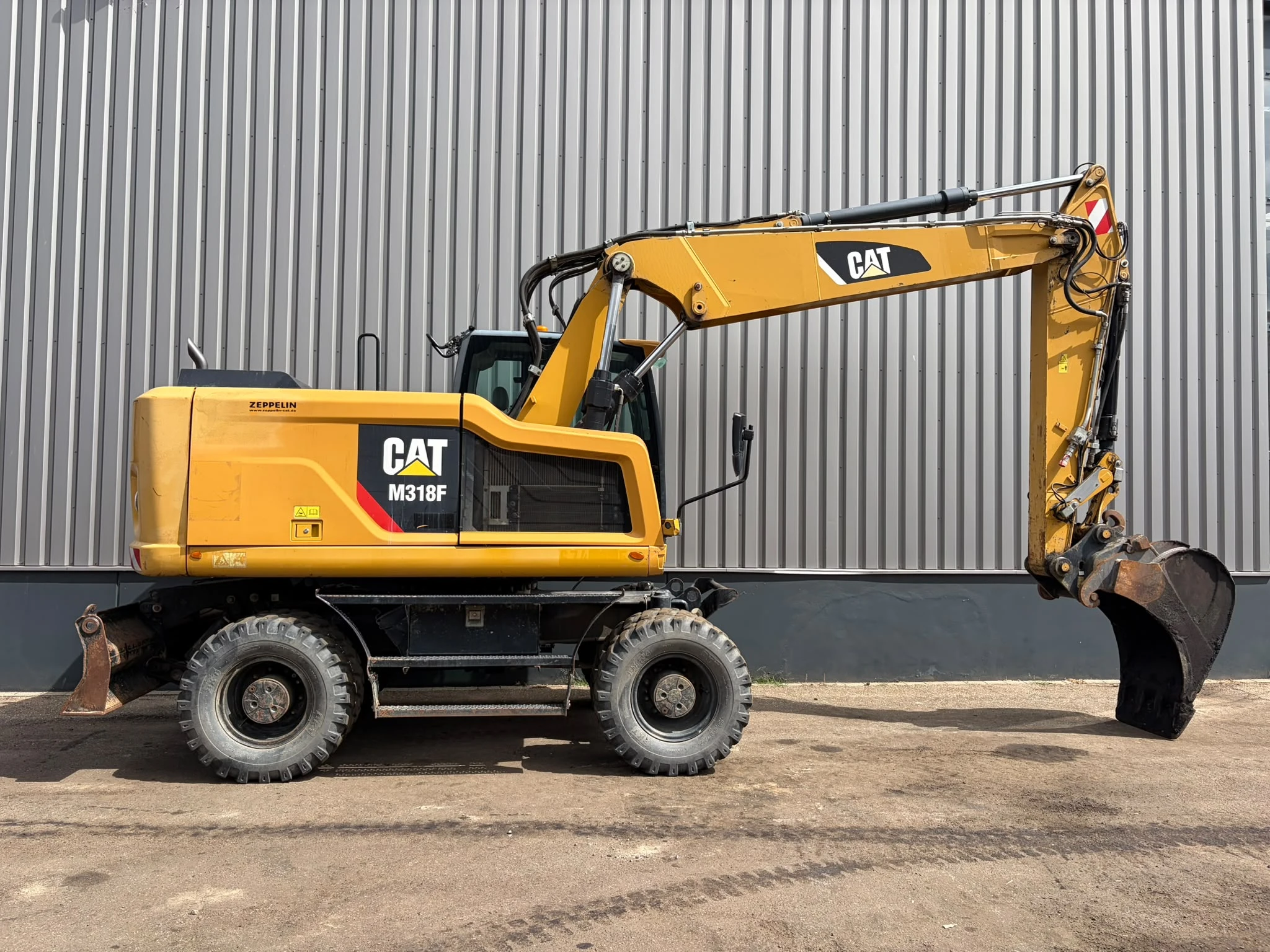 Caterpillar M318F 2015 image 6