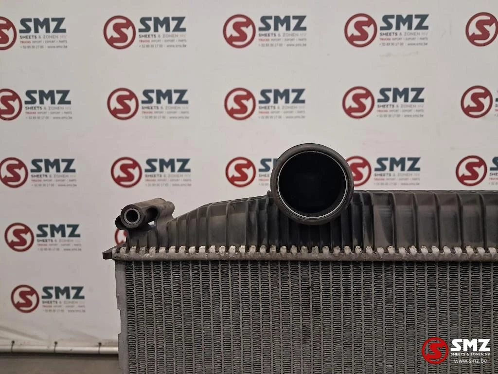 MAN 2018 - Occ radiator D2066 MAN imagem 3