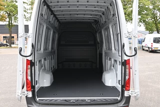 Mercedes-Benz eSprinter 2024 - 314/414 RWD L3H2 450 km Reikwijdte WLTP Pro 113kWh obrazek 11