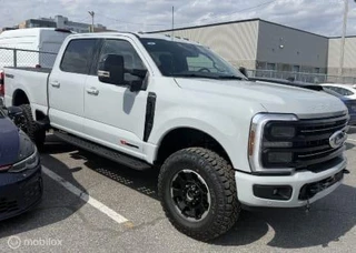 Ford F-250 2026 - USA 6.7 V8 Platinum Tremor obrazek 2