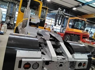 Terberg 2023 - YT223 with fixt 5'th wheel (40 units!!) image 3 thumbnail