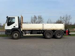 Iveco 330 6x4 2008 - N/A imagem 2