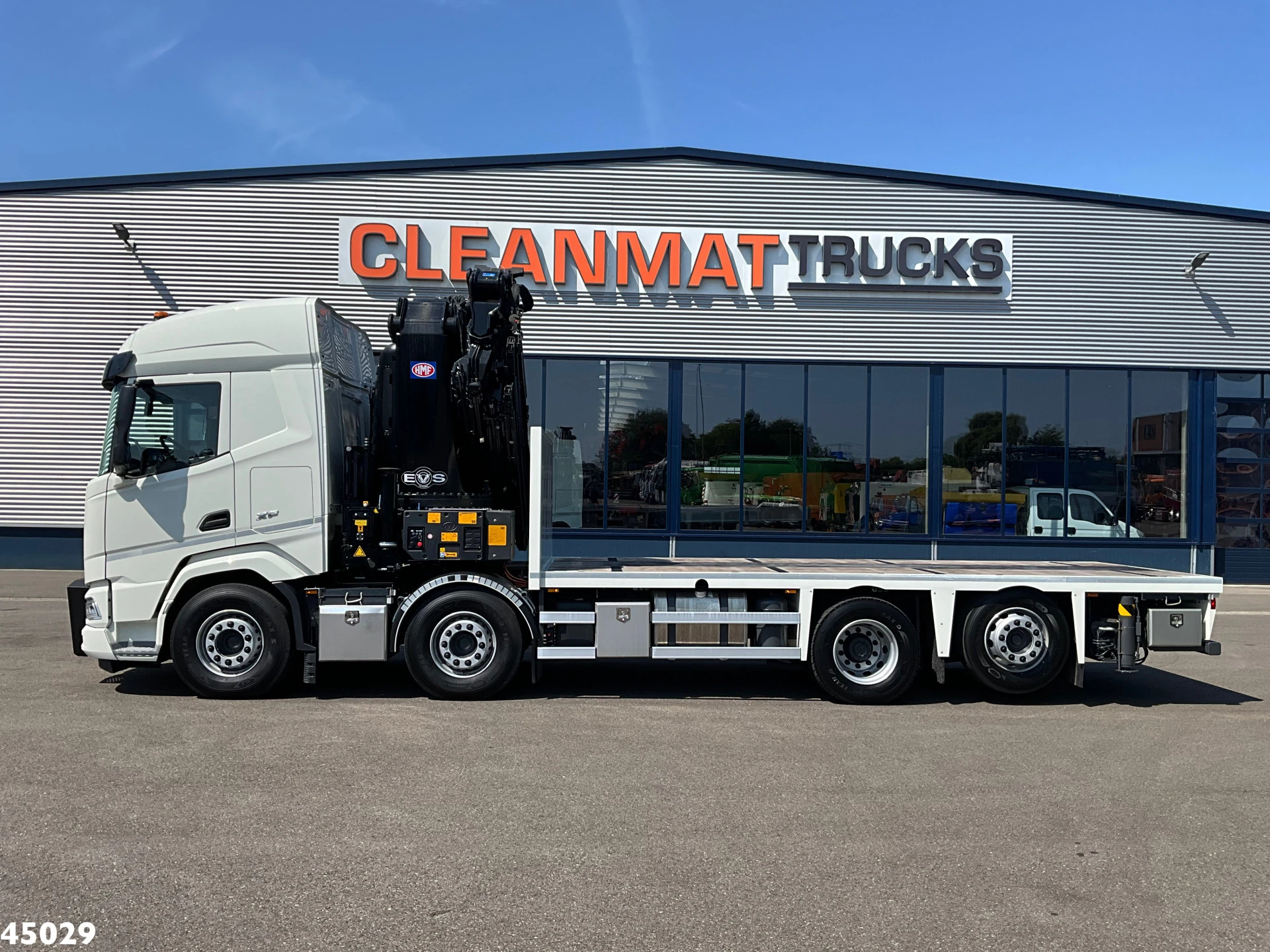 DAF FAX XF 530 Euro 6 HMF 95 Tonmeter laadkraan + Fly-Jib NEW & UNUSED! 2026 afbeelding 4