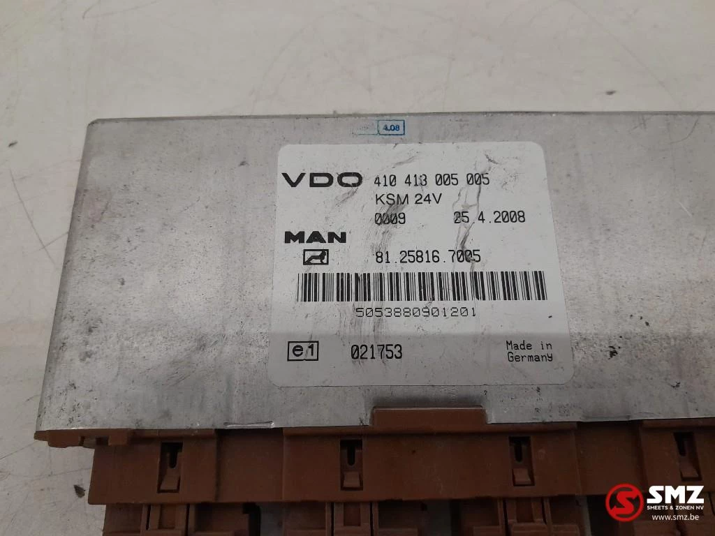 MAN TGX 2008 - Occ besturingseenheid MAN 81258167005 imagem 6
