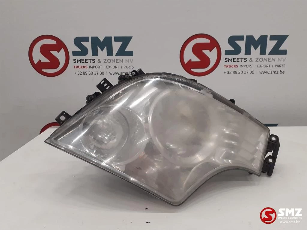 Mercedes-Benz 2013 - Occ koplamp links Mercedes Actros MP4 Bild 1