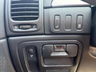 Renault Laguna Grand Tour 2007 - AIRCO 2.0-16V Tech Line AIRCO APK tot 07-2027 obrazek 21