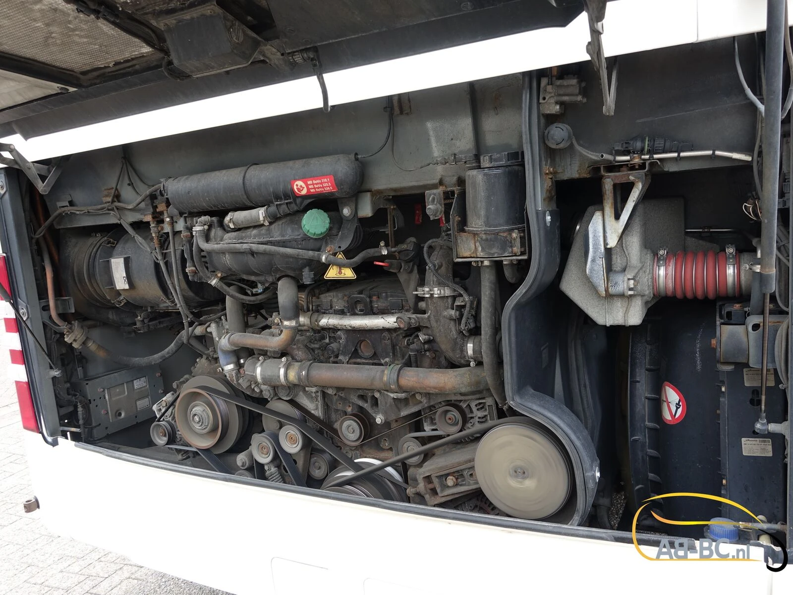 Mercedes-Benz Intouro 49 Seats Liftbus EURO 6 2016 afbeelding 15