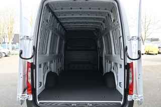Mercedes-Benz eSprinter 2026 - 314 RWD L3H2 Pro 81kWh image 7