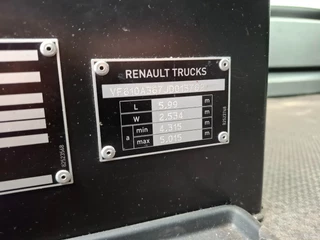 Renault T480 Comfort 2018 - / DOUBLE TANK / TUV:26-06-2026 / PARK-AIRCO / FRIDGE / LWDS / FULL-SPOILER / 2XBED / AUTOMATIC / EURO-6 / 2018 imagen 29