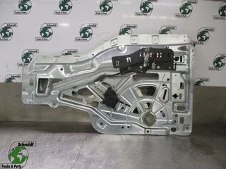 MAN - 81.62645-6052/81.62645-6024 DEURFRAME+RAAMMOTOR zu verkaufen