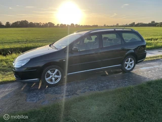 Citroën C5 2007 - Break 2.0-16V Cool Tech obrazek 27